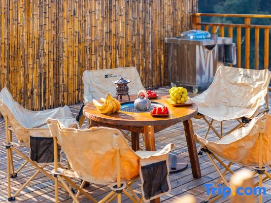 Jiuhuashan Liuru · Yunjian Garden Guesthouse (Roushen Treasure Hall Scenic Area Branch)