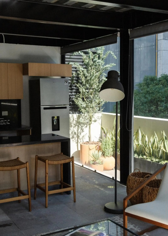 Mr. W Elba 202 - Cool and Cozy 2BR with Unbeatable LOCATION