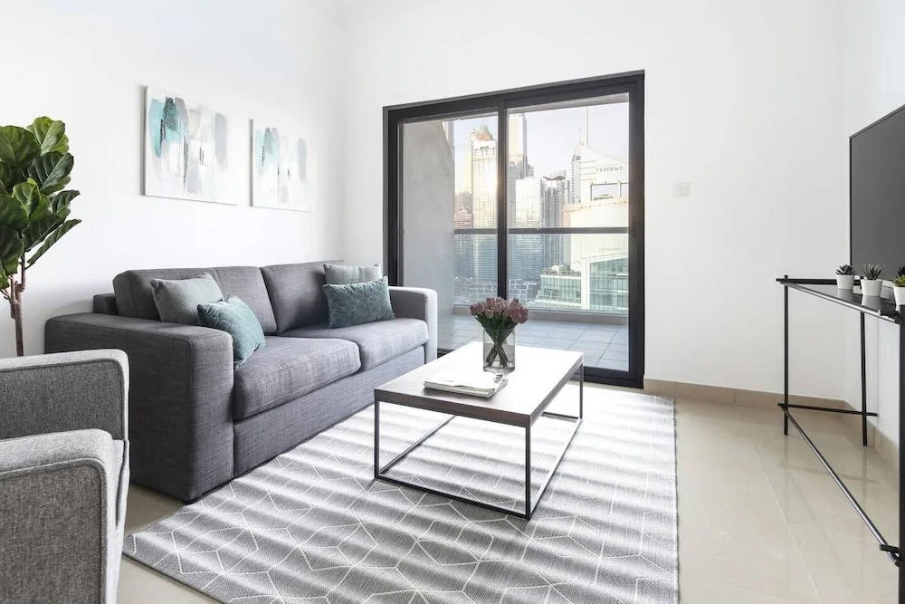 Modern 1BR w/ Gorgeous Marina Views! Sleeps 3
