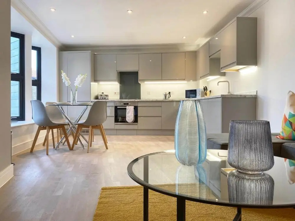 Modern & Stylish 2 Bedroom 2 Bath Apartments in Rochester
