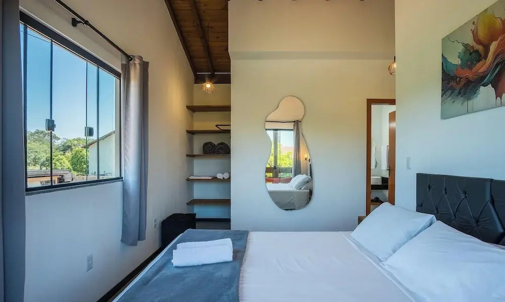 House w/ Suite and BBQ Grill in Imbituba Psl0002