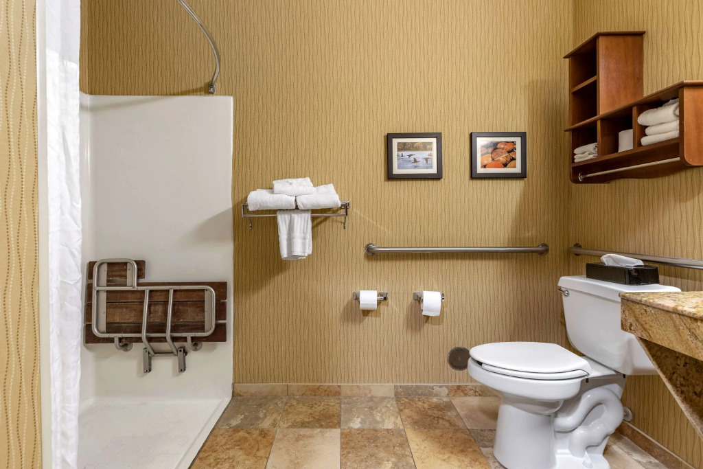 AmericInn Kalamazoo