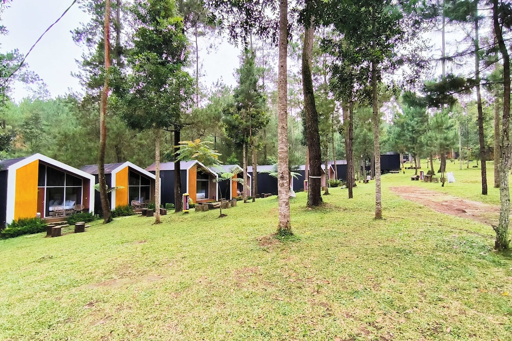 Spekta Merbabu powered by Cocotel
