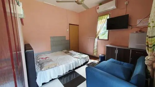 Chalet Kampong Semawar