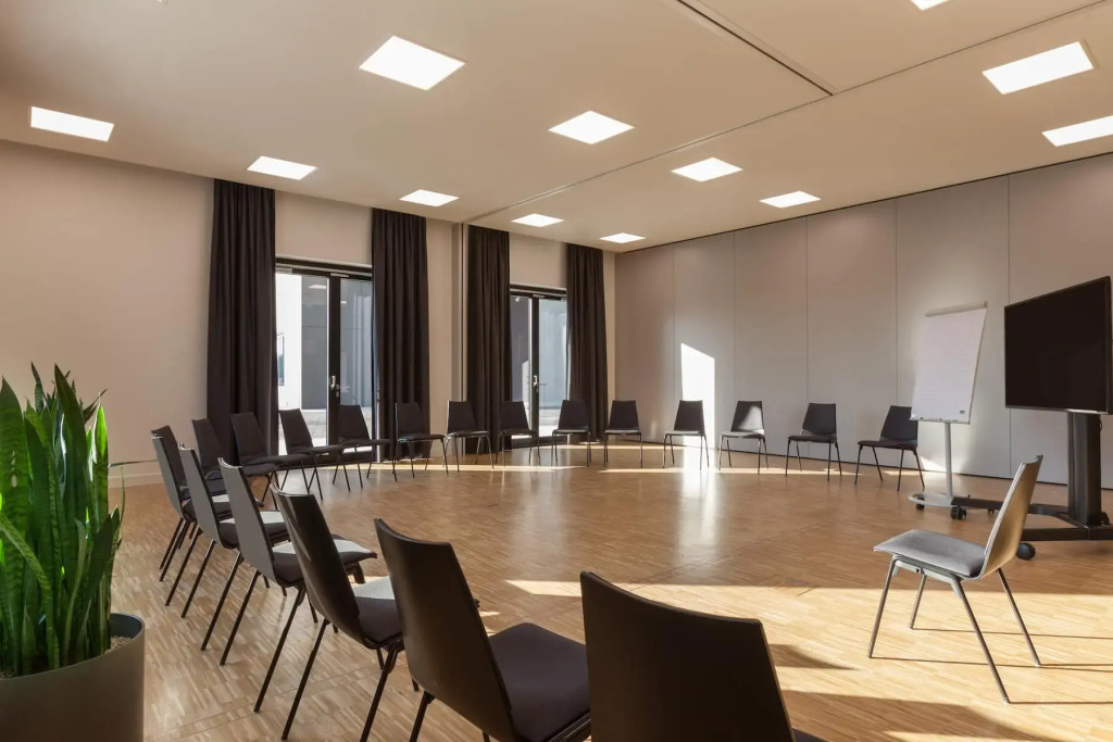 Vienna House Ernst Leitz Wetzlar