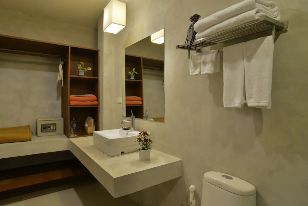 Yoma Hotel, Pai