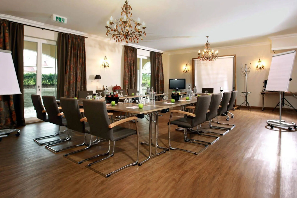 Ampervilla Hotel