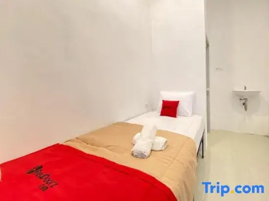 RedDoorz Syariah at Panglima Sudirman Pasuruan