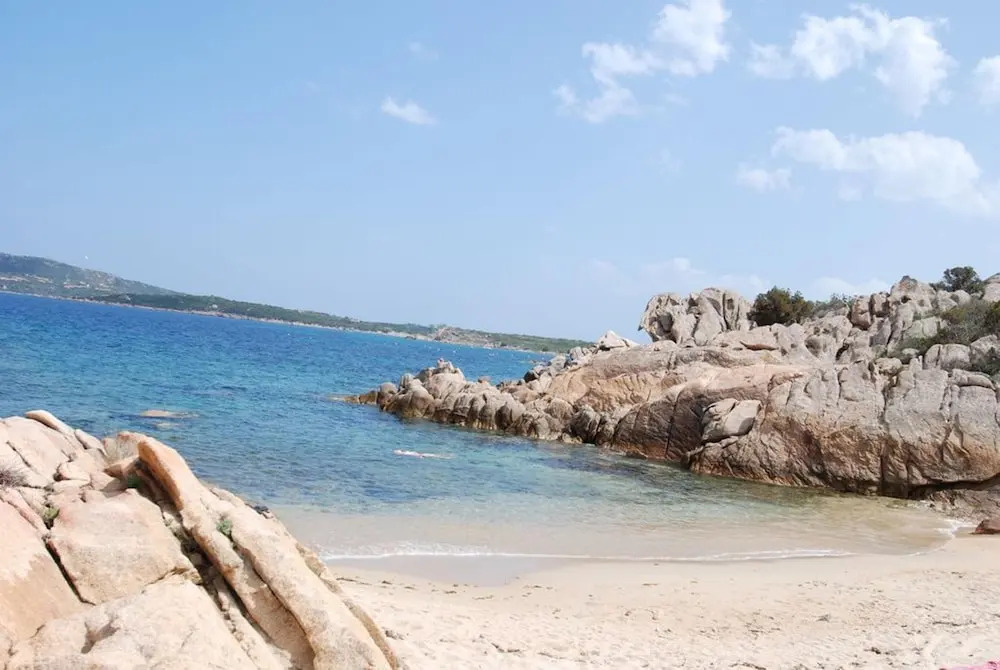 House With 4 Bedrooms in Punta Molara, With Wonderful sea View and Enclosed Garden Near the Beach