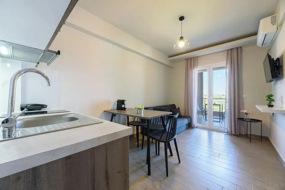 Philippos Residences