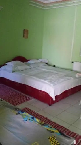 Veronika Guesthouse