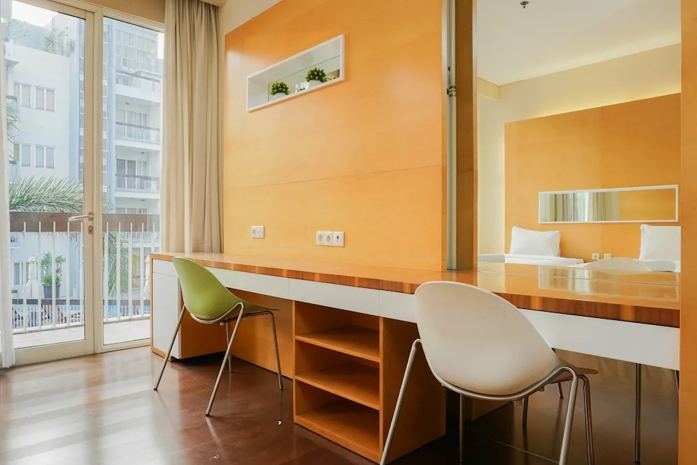 Exclusive and Spacious 3BR Apartment at Pearl Garden