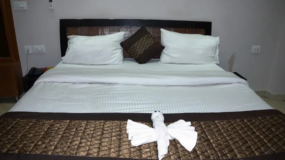 Maxfort Hospital Apartment