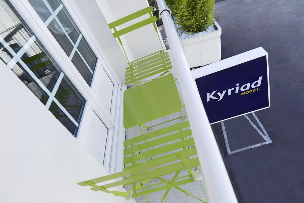 Kyriad Saumur Hyper Centre Hôtel, Appartements, Séminaires et SPA soins Sothys Paris