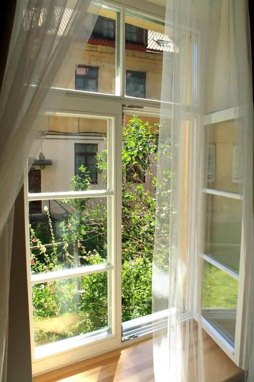 Town Hall Square Apartment