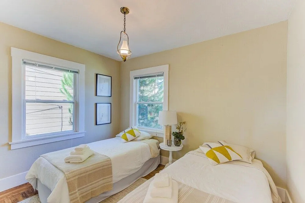 Woolsey Street - 2 Br Home