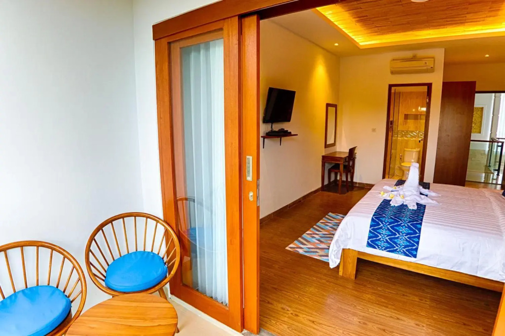 Villa Caitlyn, Seminyak - Modern 3 Bedroom Villa with Private Pool