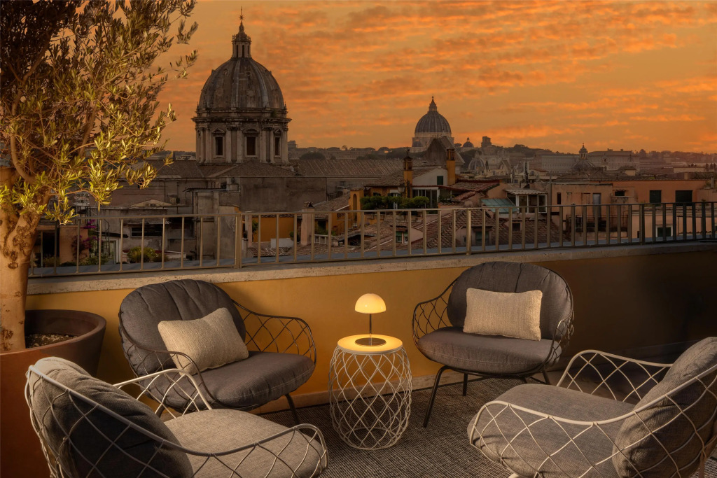 Отель Radisson Collection, Roma Antica