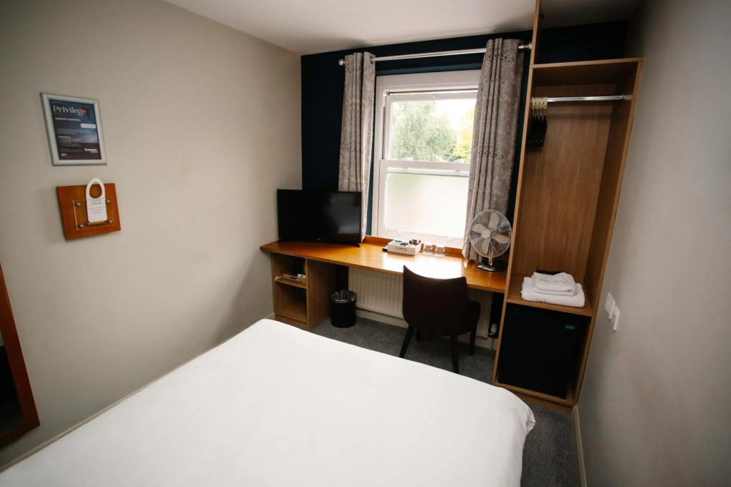 The Corner House Hotel