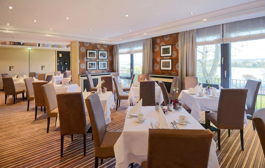 FAVORITE Parkhotel I Spa - Business - Fine Dining