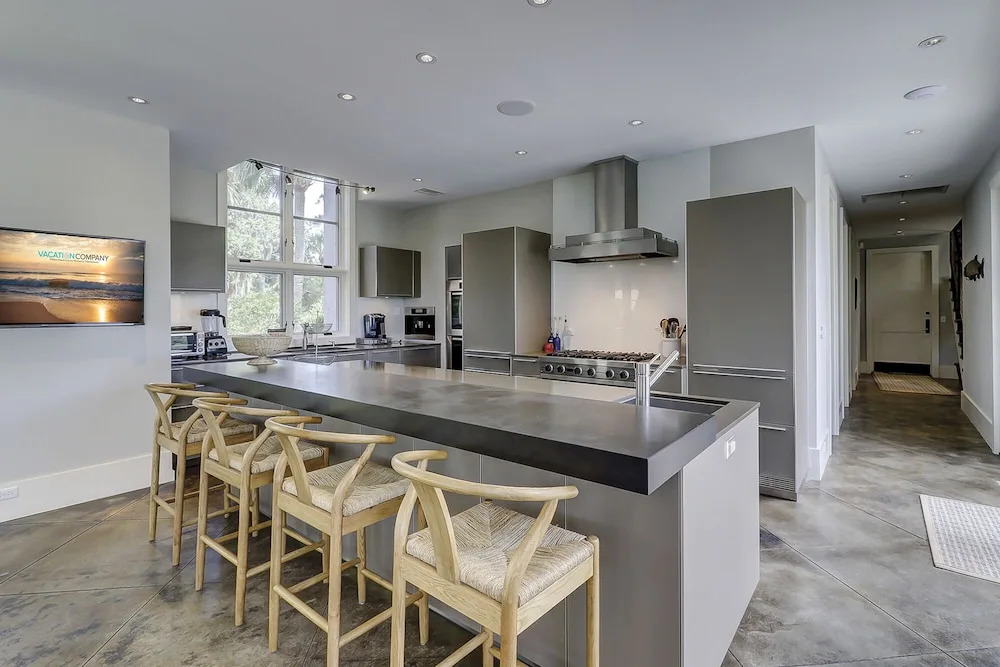 63 Baynard Cove