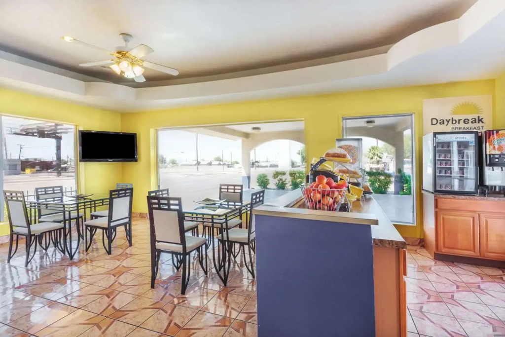Days Inn Airport - Phoenix