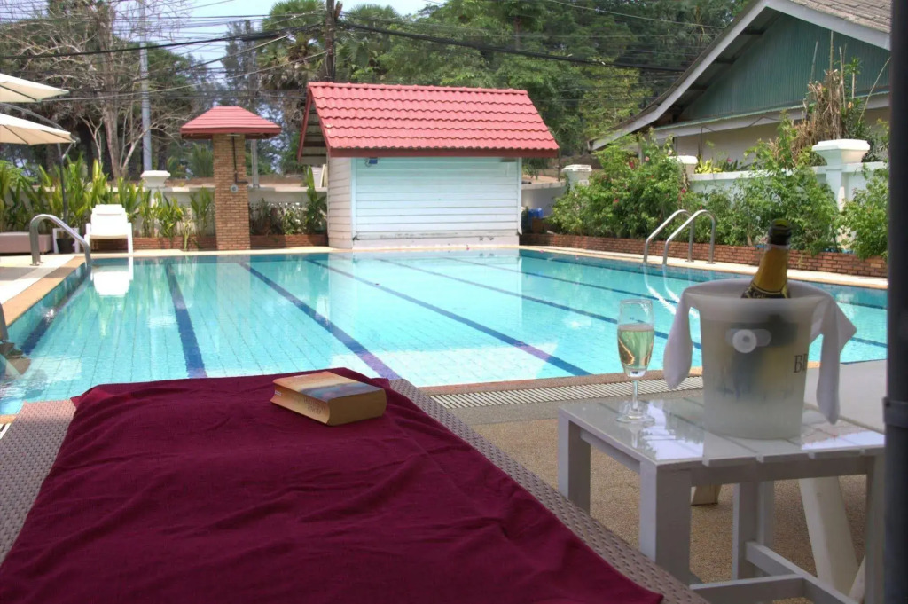 Surin Sweet Hotel