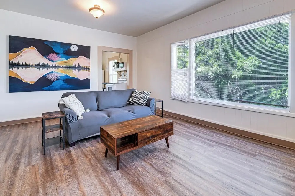 Charming Klamath Falls Apt: Walk to Downtown