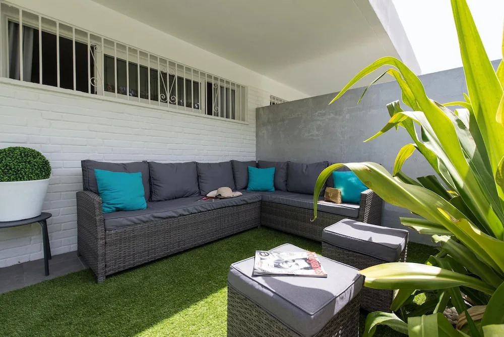 Beach House With Private Pool in San Agustín - ET1