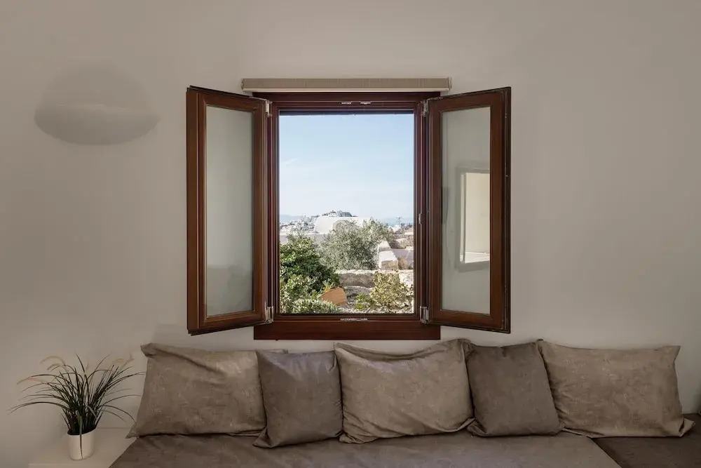 One bdr Apartment for 4-sea View-hot Tub-parking