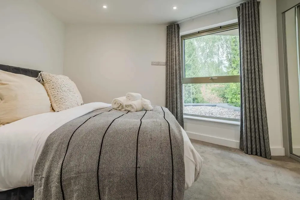 The Hidden Suite - 4BR Townhome Roof Top