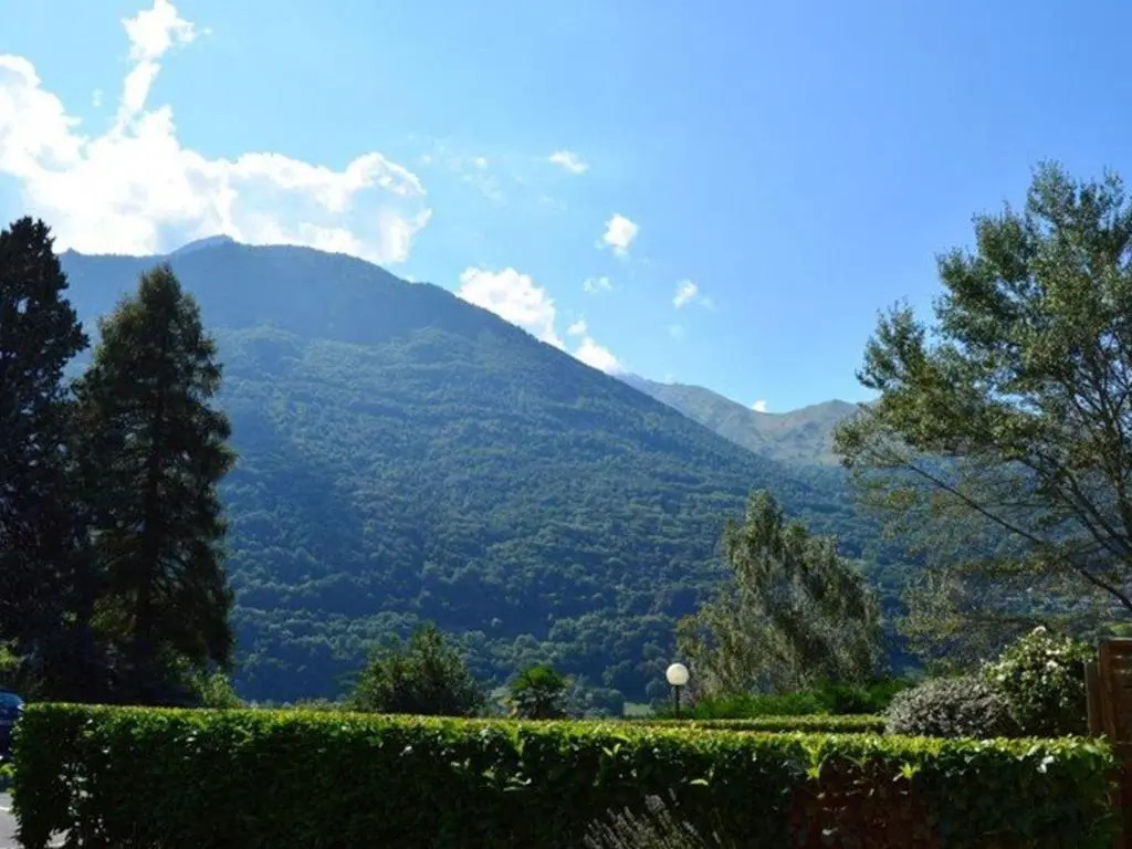 Appartement Esquièze-Sère, 3 pièces, 6 personnes - FR-1-402-98