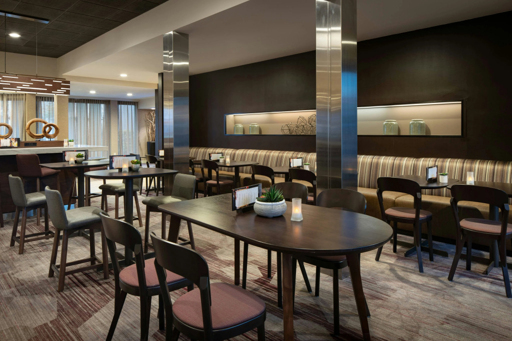 Courtyard by Marriott San Francisco Airport