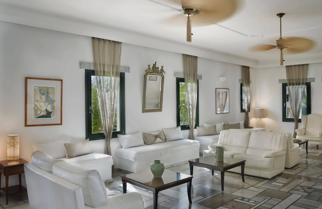 Yria Island Boutique Hotel & Spa