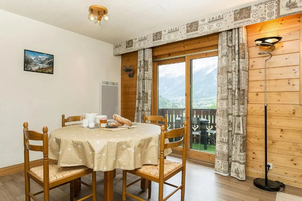 Apartment Refuge de Bellachat - Les Houches - Sleeps 4