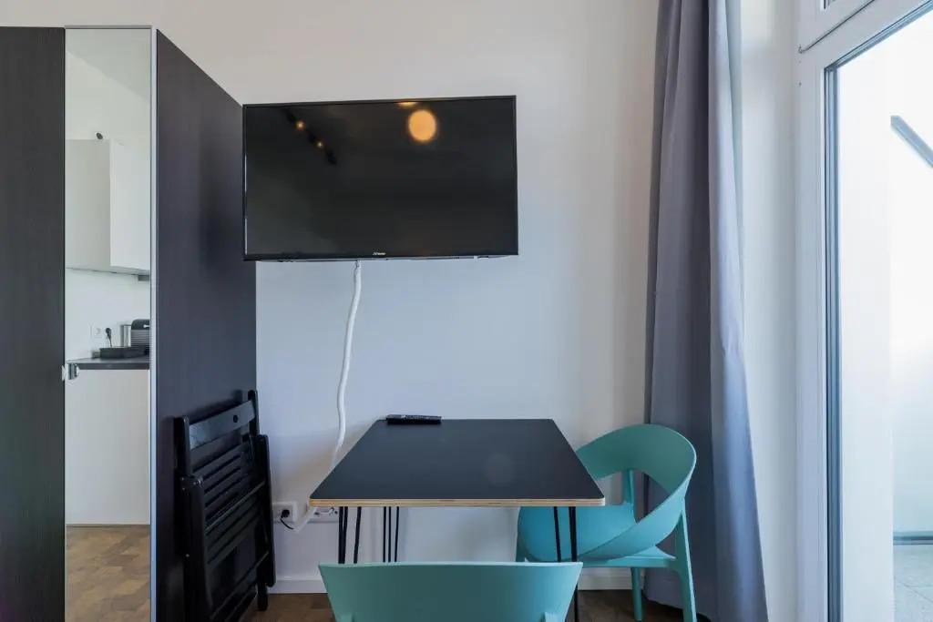 Nena Apartments Hermannplatz by LESA