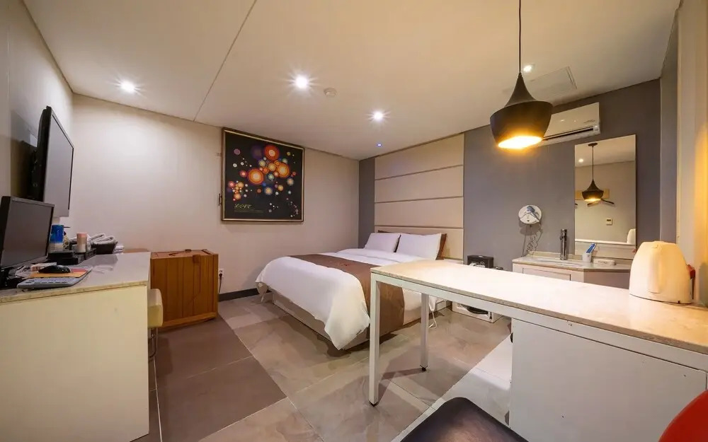 Bucheon Sangdong R Hotel