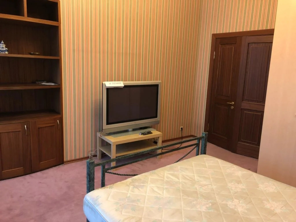 Millionnaya Apartments / Апартаменты на Милионной 