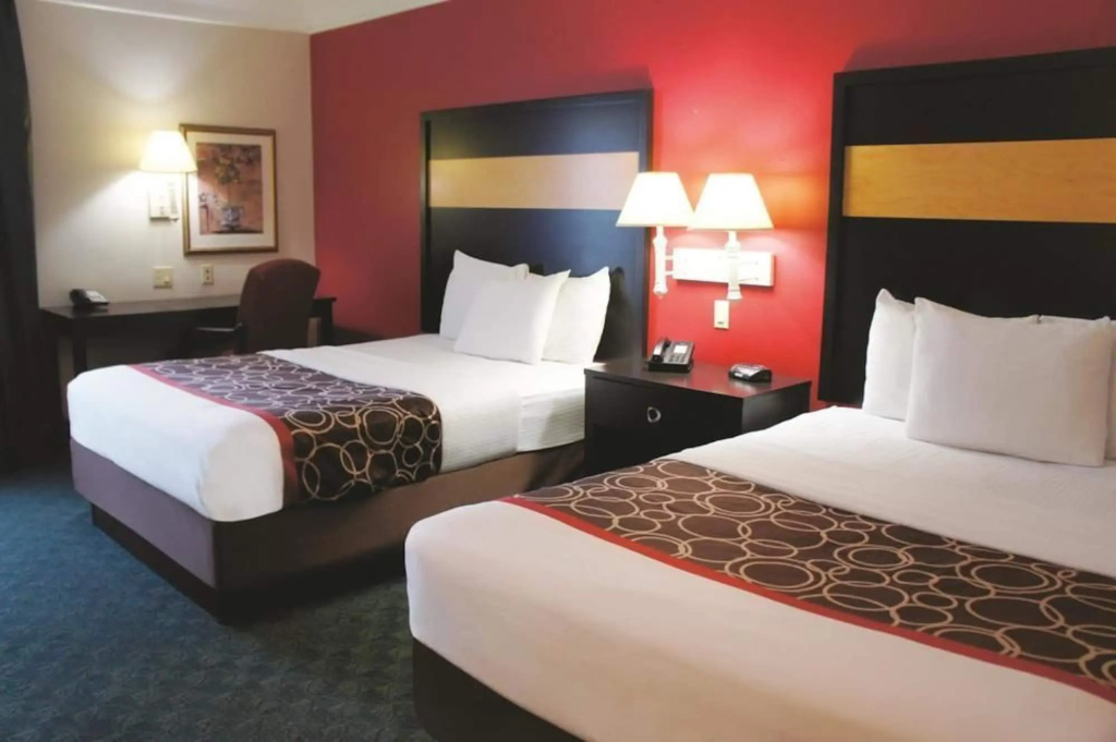 Sonesta Essential Hotel Houston-I-45 Spring