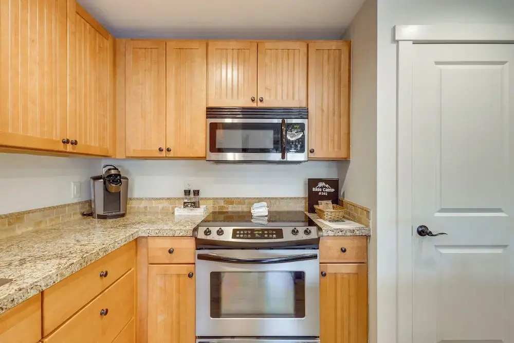 Granby Ranch Condo w/ Mtn-view: Trails & Hot-tub!
