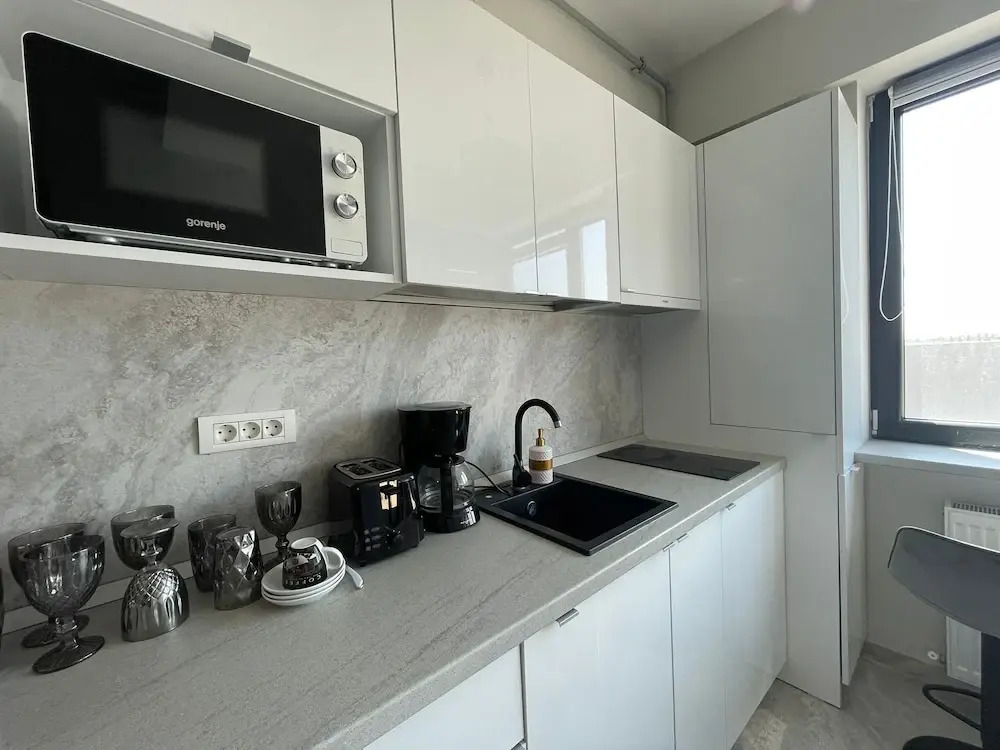 HF - Building Resort langa azimuth beach