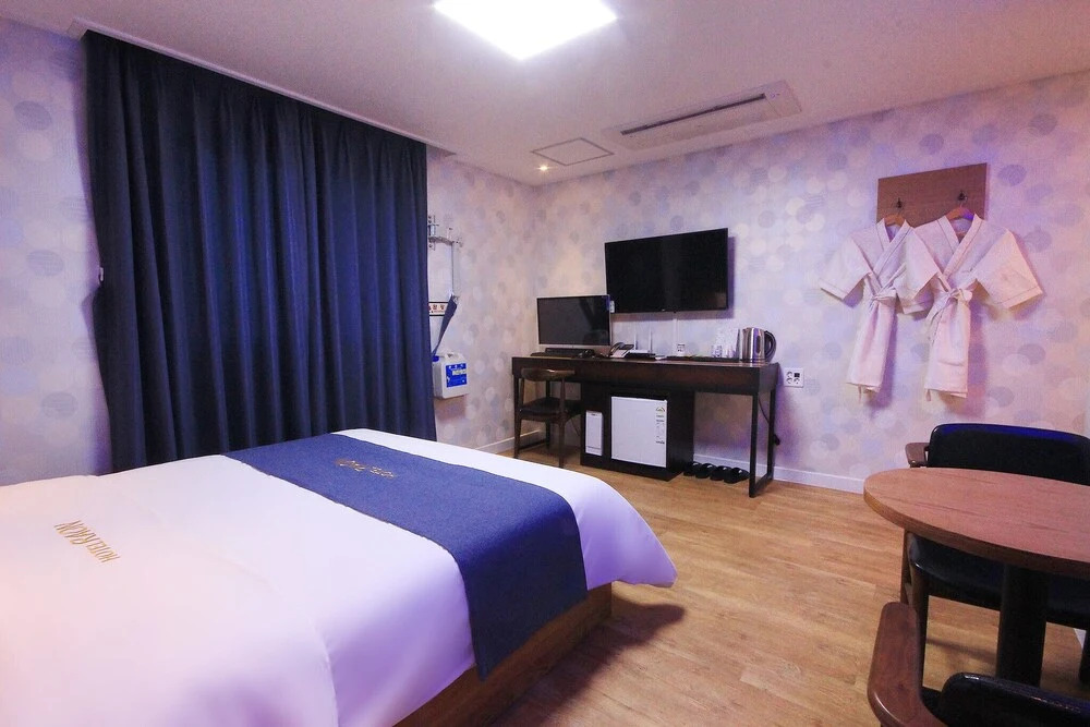 Jeonju Jungang Raon Hotel