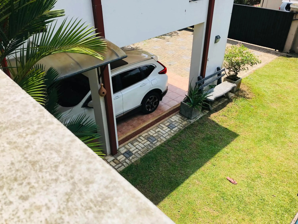 Cinnamon Villa