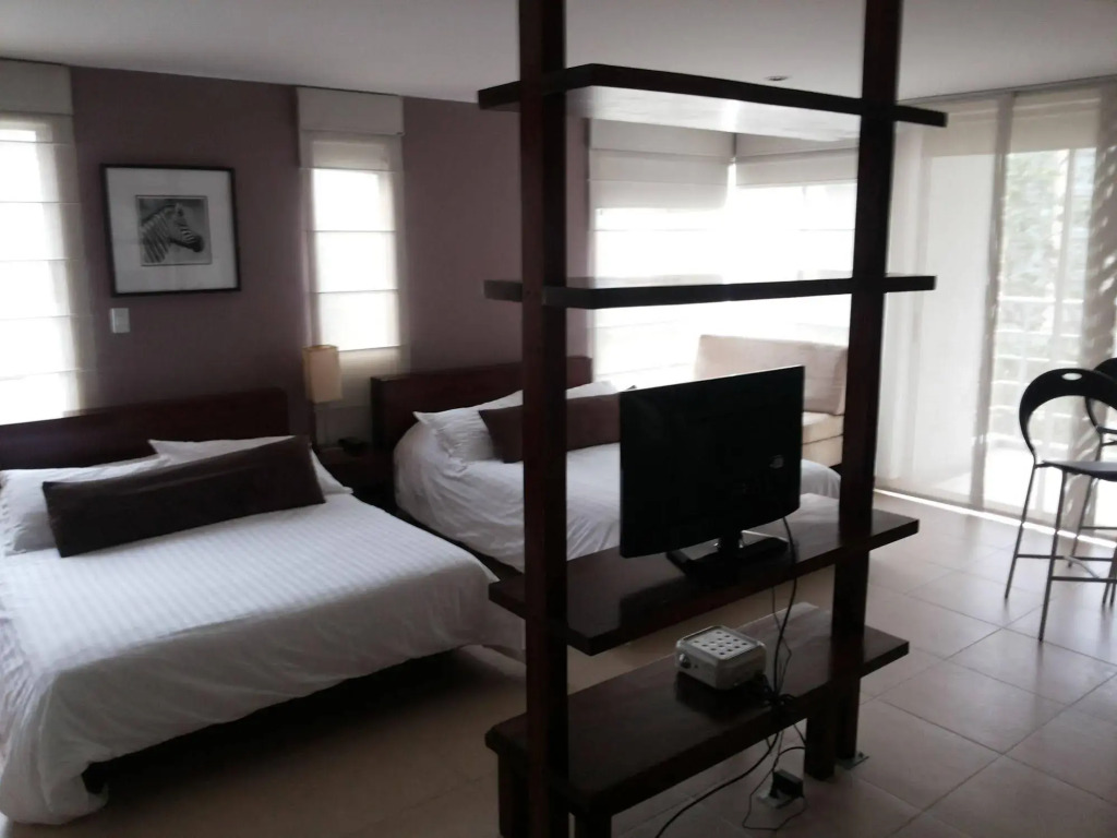 Apartamentos Cyan by HOUSY