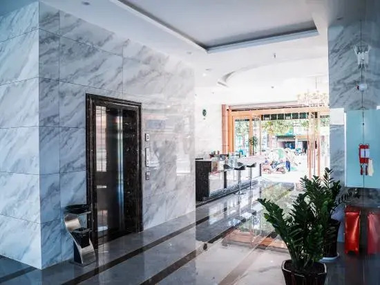 Hotels in Xuanxuan, Mangla