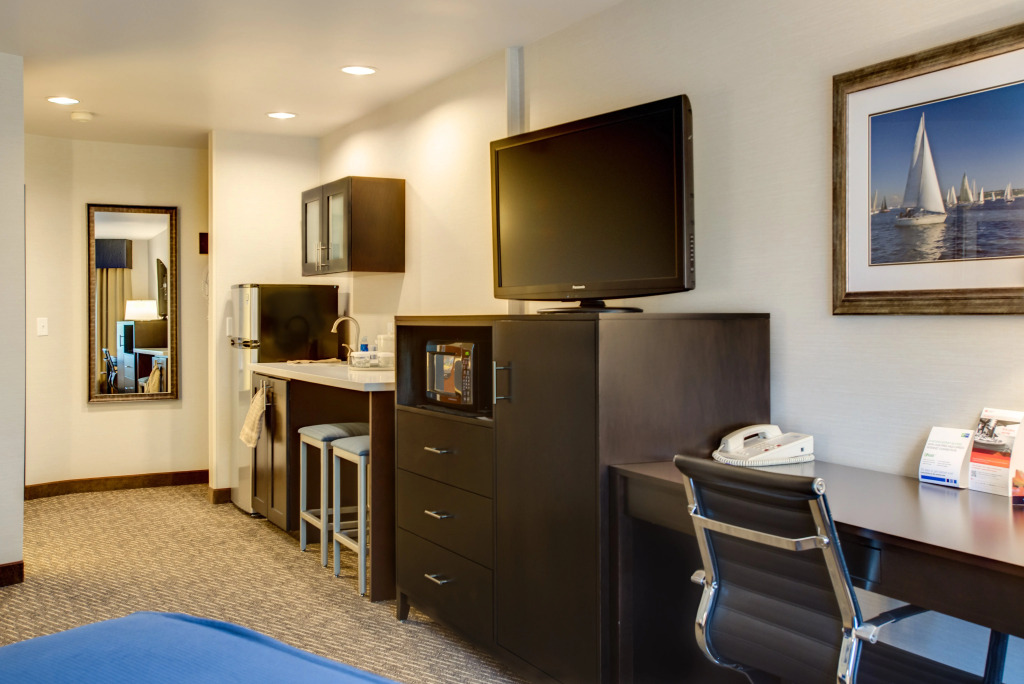 Holiday Inn Express Bellingham by IHG