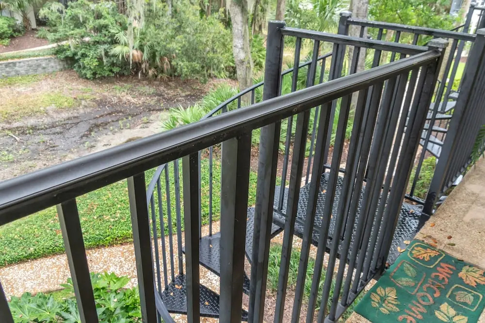 Serene 2br Retreat At Springwood Villas, Hh Island 2 Bedroom Townhouse by Redawning