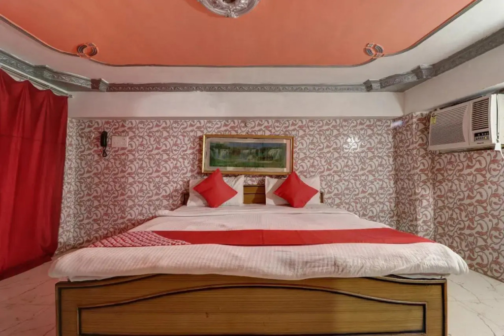 Sai Guest House by OYO Rooms