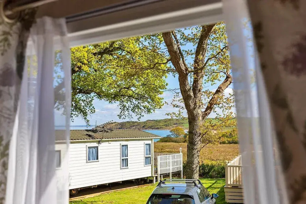 Mobile Home Isle of Wight Near Thorness Bay