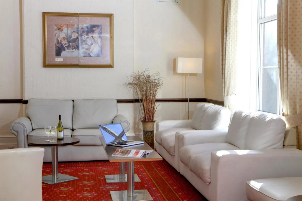 The Diplomat Hotel Restaurant & Spa